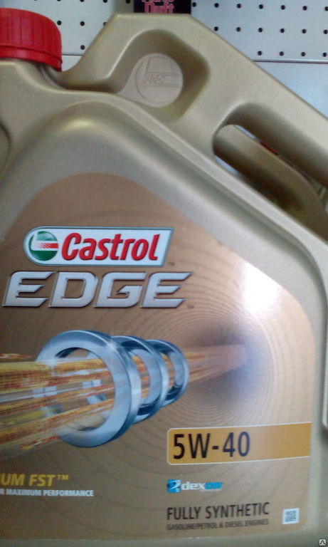 Моторное масло синтетическое Castrol EDGE TITANIUM FST 5W-40, 4 л