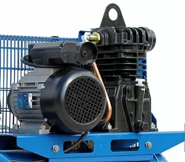 Электрический двигатель с компрессорной головкой (шкив и ремень защищены решеткой) 3