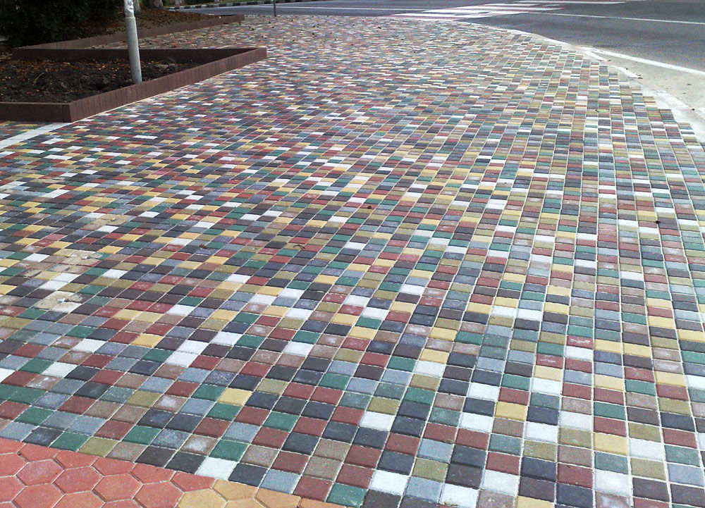Плитка тротуарная с фаской 100х100х60 мм Color Mix 9,6 м2